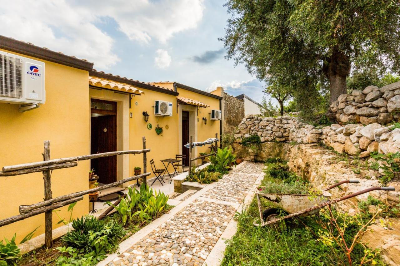 Agriturismo Monte Criscione Avola Ngoại thất bức ảnh